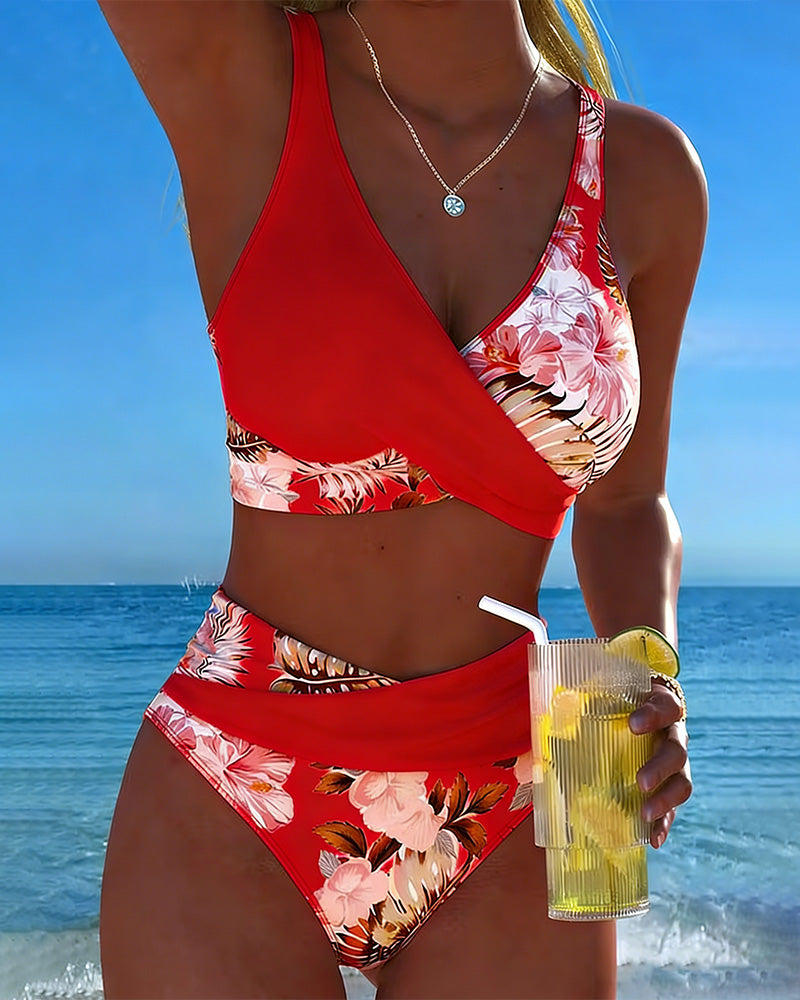 Bikini élégant à imprimé floral Léa, détail des finitions – Valloro Paris