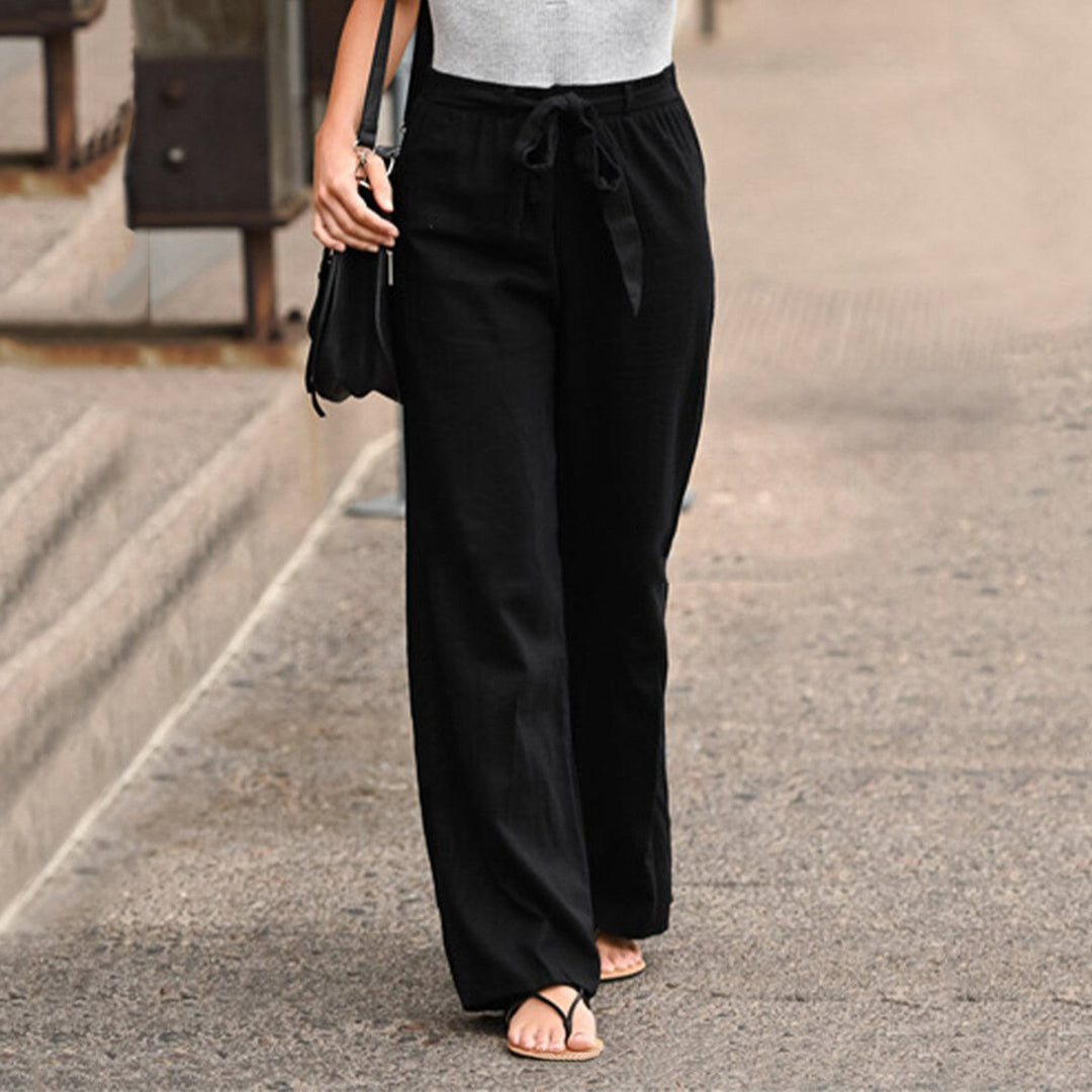 Pantalon large élégant effet lin Camilla, portée en situation – Valloro Paris