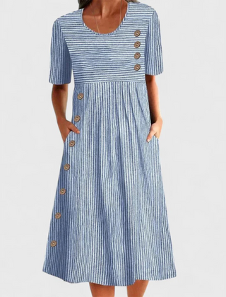 Robe midi rayée Jarna, vue de face – Valloro Paris