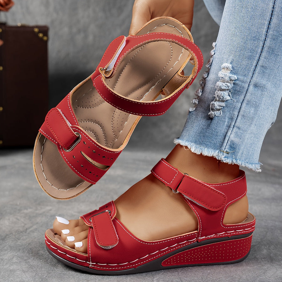 Sandales orthopédiques d'été Elsie, vue de profil – Valloro Paris