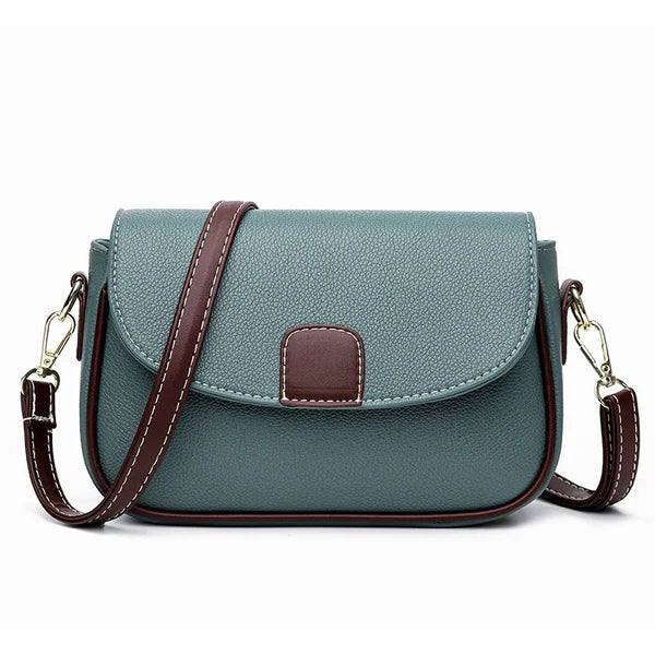 Sac bandoulière en cuir végan intemporel Noa, aperçu de l’intérieur – Valloro Paris
