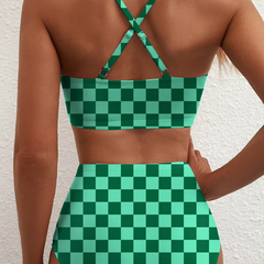 Bikini taille haute à carreaux Léa, portée à la plage – Valloro Paris