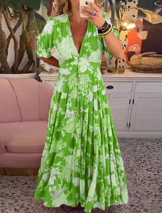 Robe florale vibrante Floriana, présentation du coloris – Valloro Paris