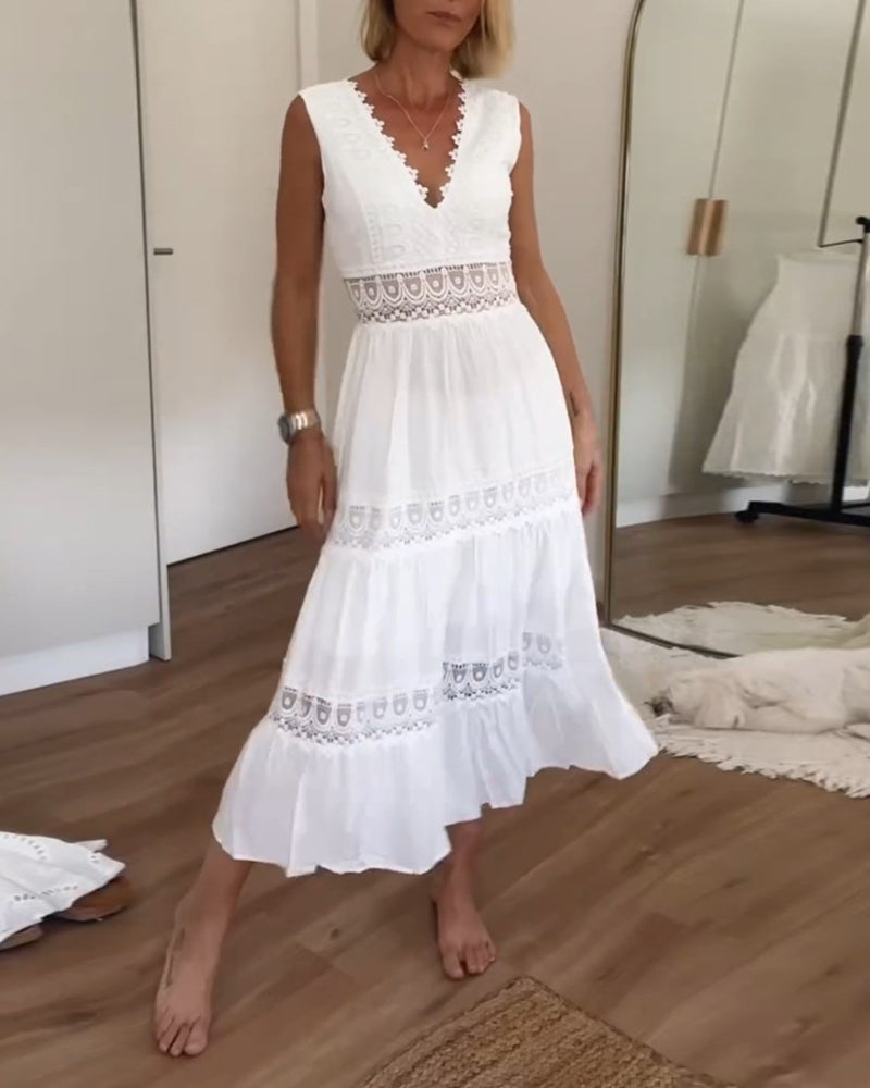 Robe camisole en dentelle à col V Circe, vue de dos – Valloro Paris