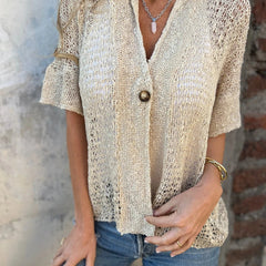 Gilet en maille ajourée Camille, vue de face – Valloro Paris