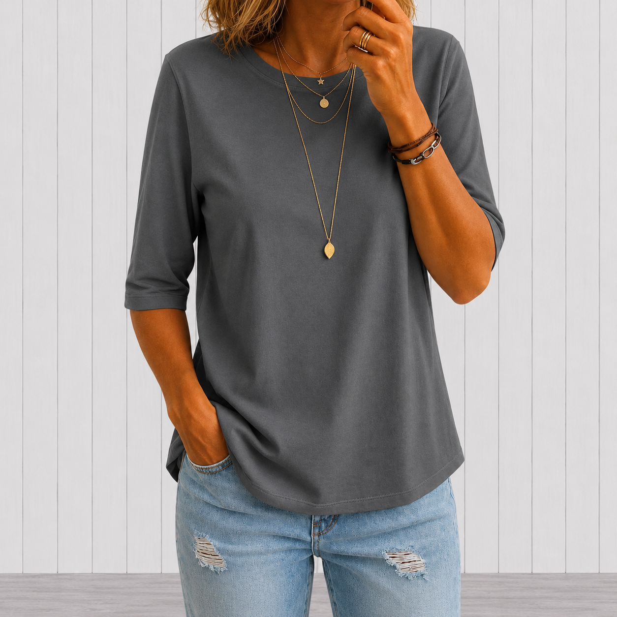 Nora | T-shirt confortable à manches trois-quarts
