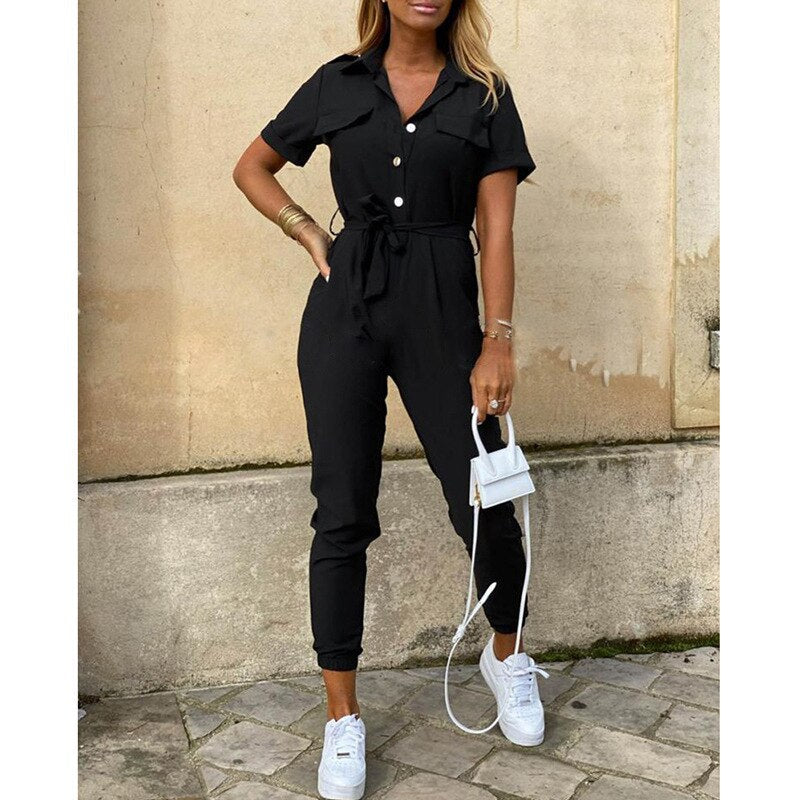 Combinaison chic sans effort Chaya, portée en situation – Valloro Paris
