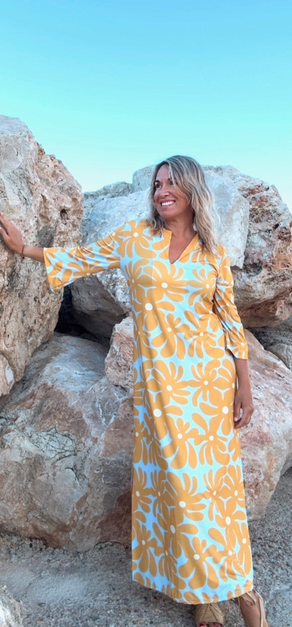 Robe d’été jaune élégante Alameda, vue de face – Valloro Paris