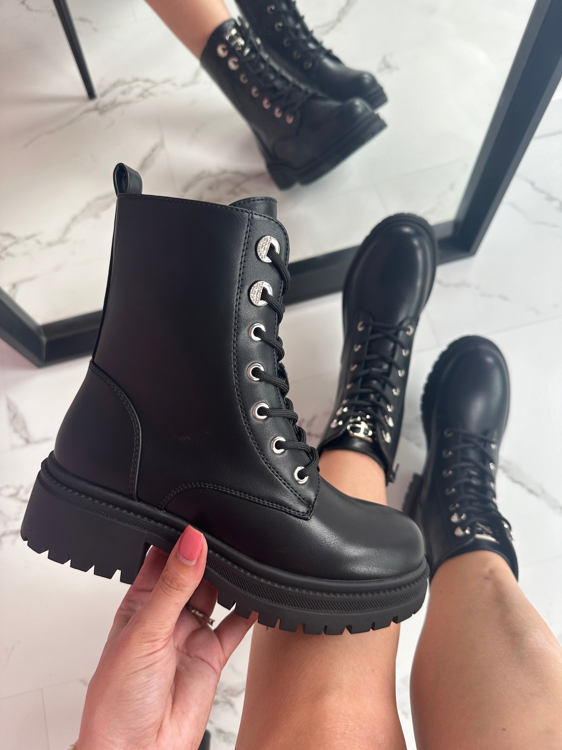 Sarina | Bottes noires