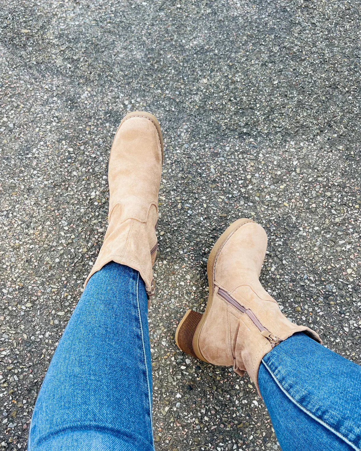 Élodie – Bottines Élégantes en Daim