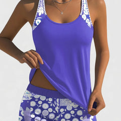 Maillot de bain confortable Mariela, en situation au bord de l’eau – Valloro Paris