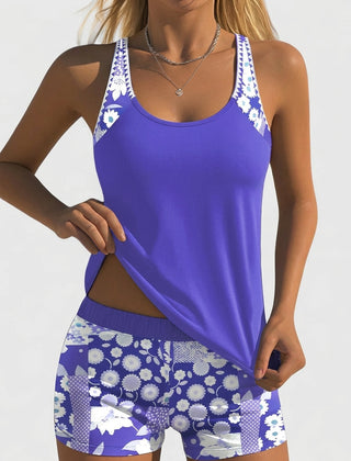 Maillot de bain confortable Mariela, en situation au bord de l’eau – Valloro Paris