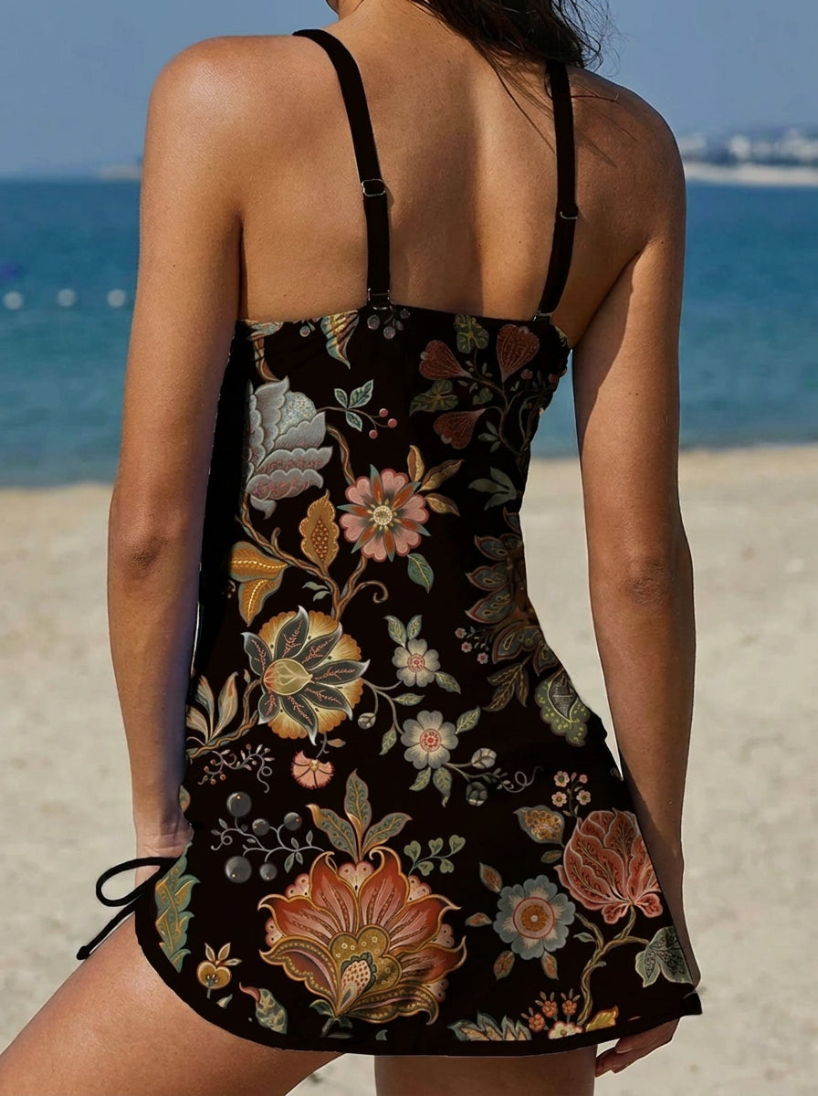 Maillot de bain fleuri graphique avec short et effet ventre plat Adriana, détail du tissu – Valloro Paris