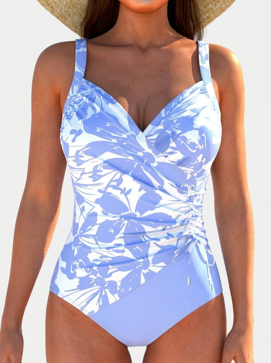 Maillot de bain élégant Raquel, portée à la plage – Valloro Paris