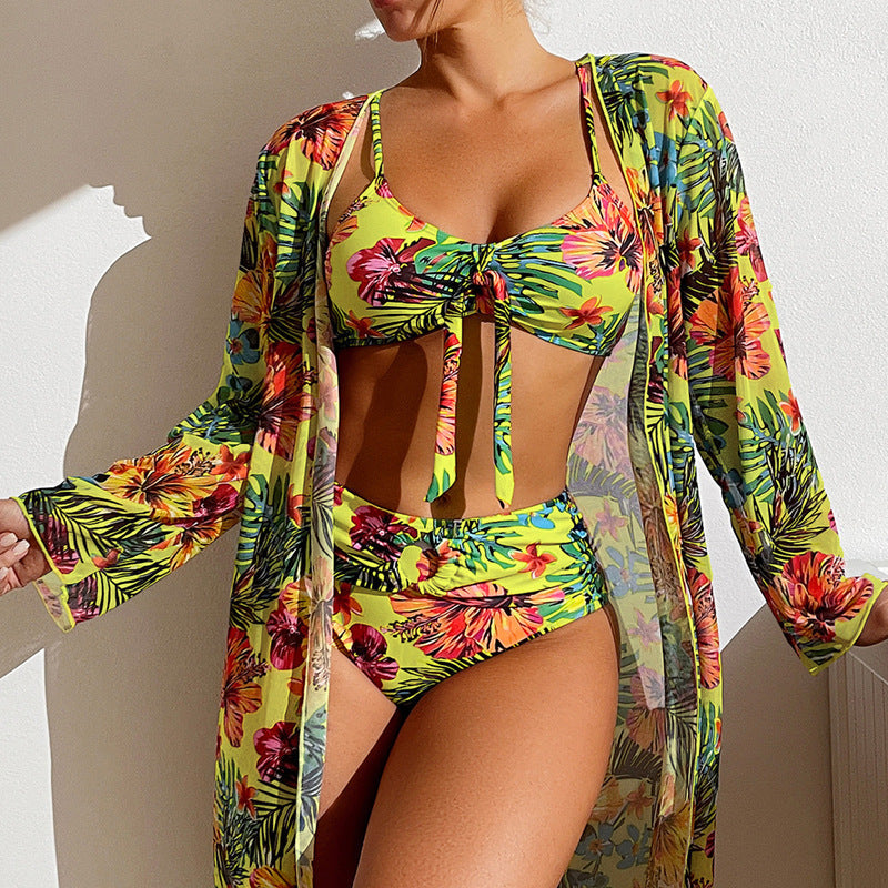 Bikini tropical avec détail noué et kimono assorti Lani, vue de profil – Valloro Paris