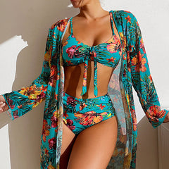 Bikini tropical avec détail noué et kimono assorti Lani, détail du motif – Valloro Paris