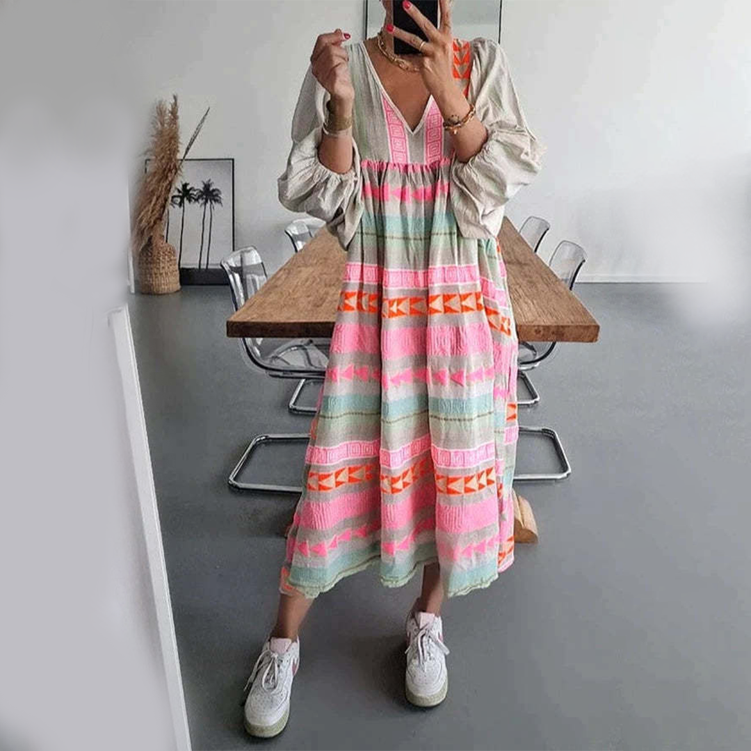 Robe boho confortable Jessenia, vue de dos – Valloro Paris