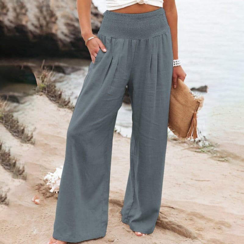 Pantalon large aérien Luna, mise en situation estivale – Valloro Paris