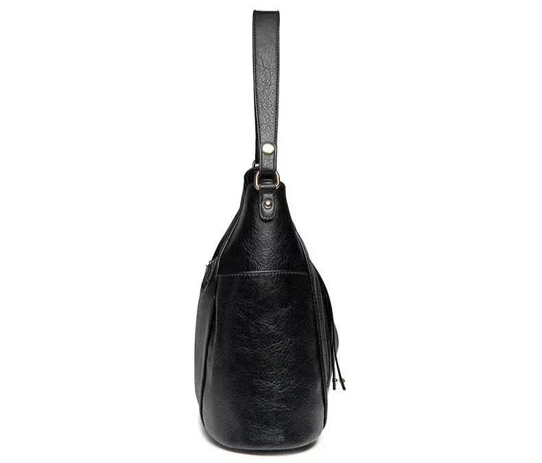 Sac cabas matelassé élégant Amelia, aperçu de l’intérieur – Valloro Paris
