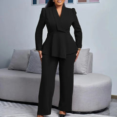Tailleur peplum sculptural Kylie, détail du motif – Valloro Paris
