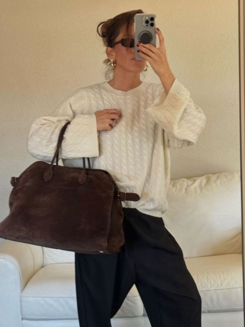 Sac cabas oversize effet suède Soera, porté à l’épaule – Valloro Paris
