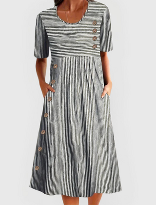 Robe midi rayée Jarna, vue de dos – Valloro Paris