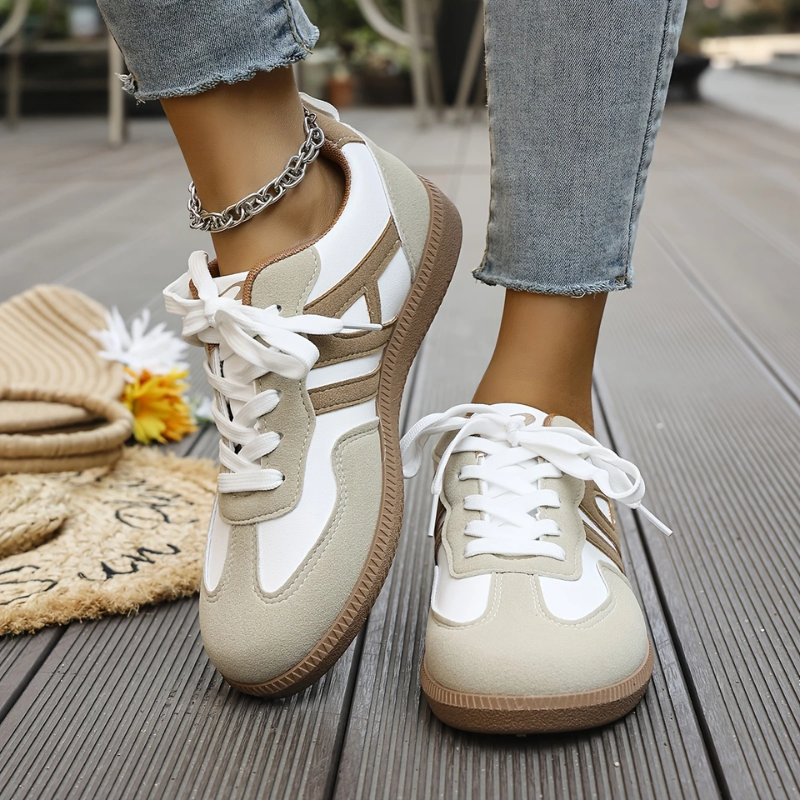 Baskets orthopédiques confortables Erin, vue de profil – Valloro Paris