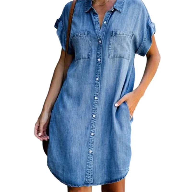 Robe en jean légère et élégante Dagen, vue de face – Valloro Paris