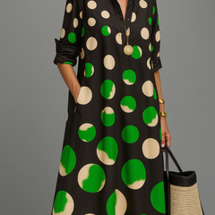 Robe midi sophistiquée Loretta, vue de face – Valloro Paris