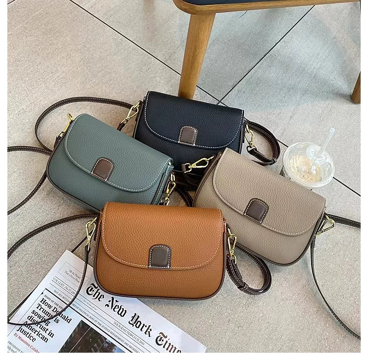 Sac bandoulière en cuir végan intemporel Noa, vue de dos – Valloro Paris