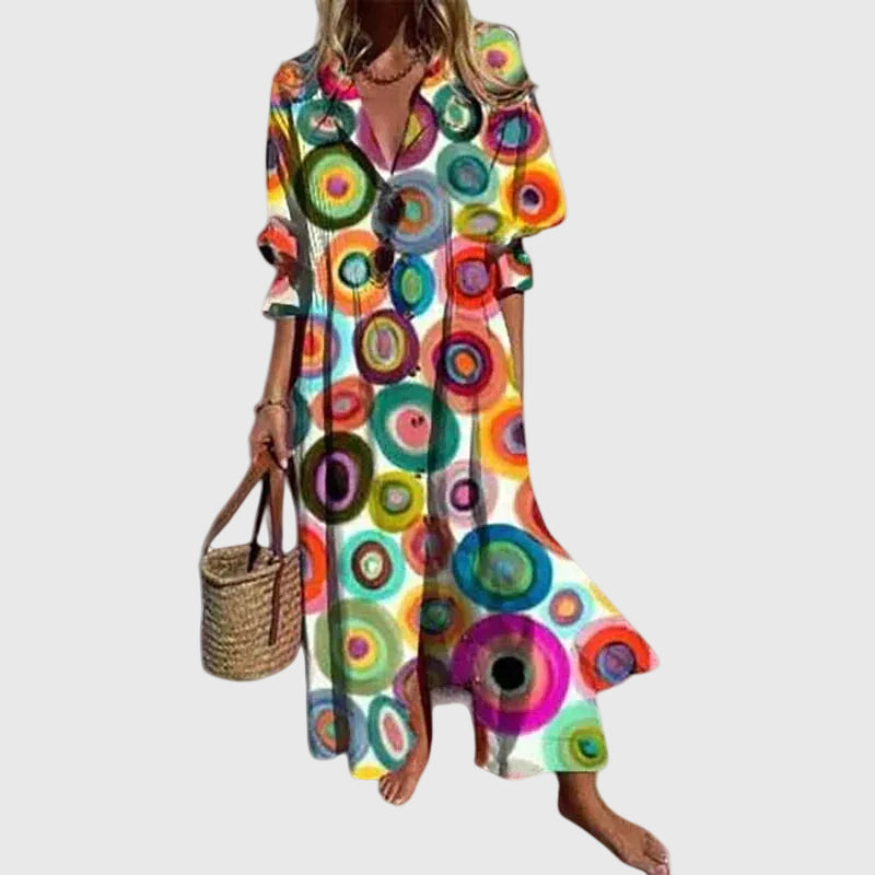 Robe maxi bohémienne élégante Zariah, détail du motif – Valloro Paris