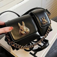 Sac baguette noir à breloque écureuil Suzon, aperçu de l’intérieur – Valloro Paris