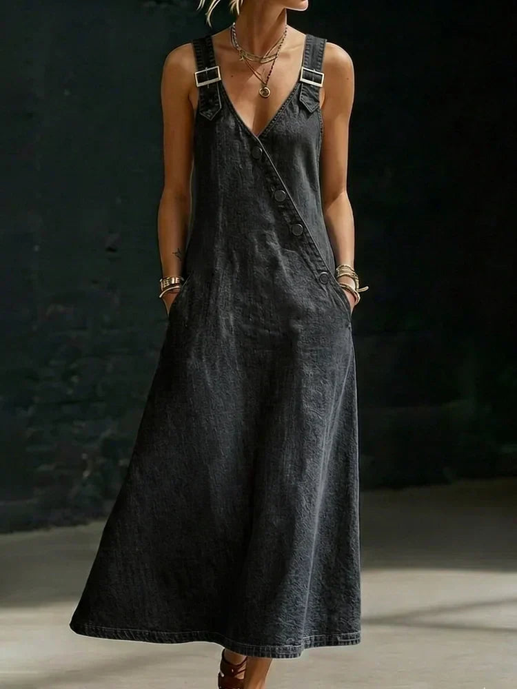 Vera | Longue robe en jean boutonnée
