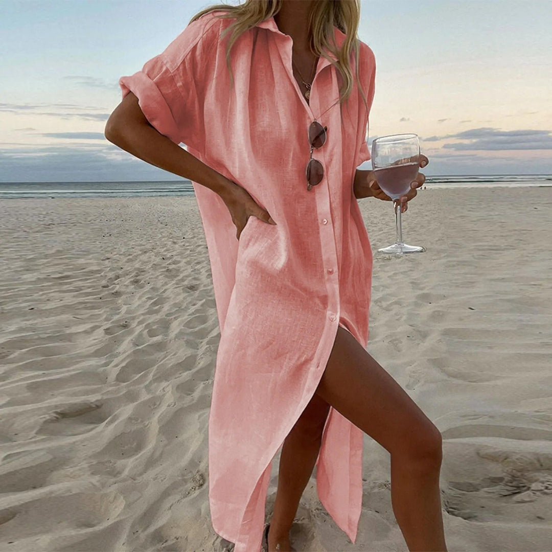 Robe chemise maxi fluide effet lin Aria, portée en situation – Valloro Paris