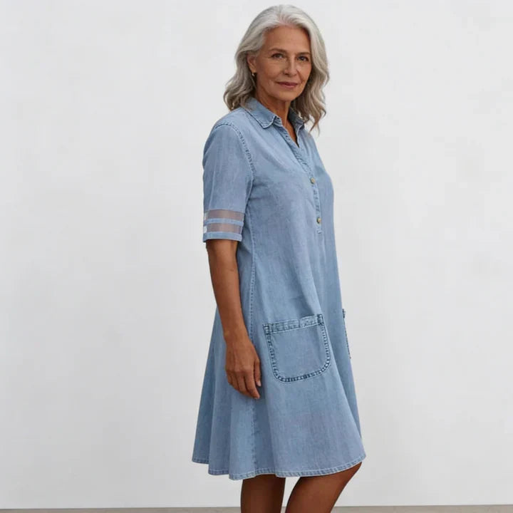 Brittany | Robe en jean qui met la silhouette en valeur
