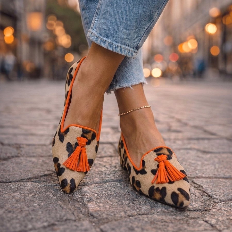 Evelyn | Ballerines pointues à pompons