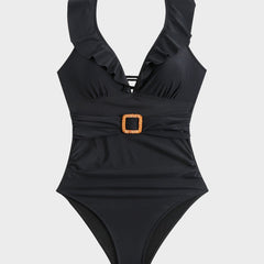 Maillot de bain froncé à décolleté en V et volants Roxane, gros plan sur la coupe – Valloro Paris